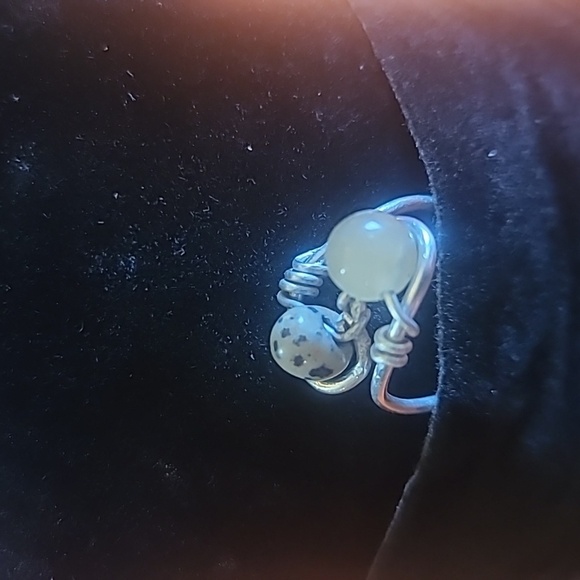 Handmade wire ring beaded - Picture 1 of 6